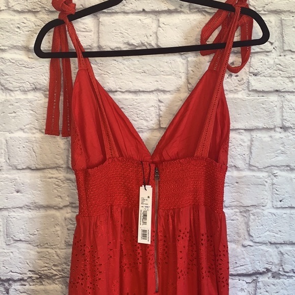 HOST PICK Alice + Olive Levine Smock Cotton & Linen Open Back Poppy Red Sundress - Picture 8 of 10